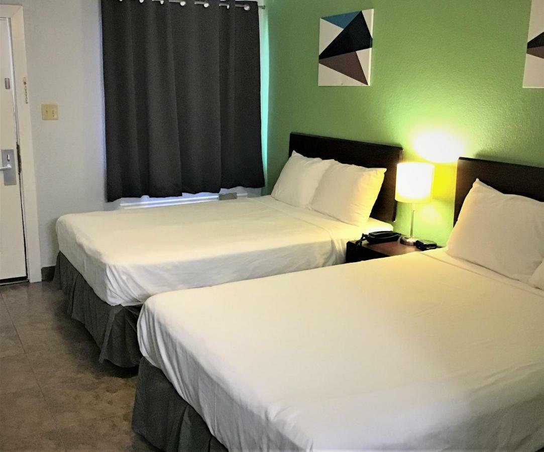 Hwy 59 Motel Laredo Medical Center Luaran gambar