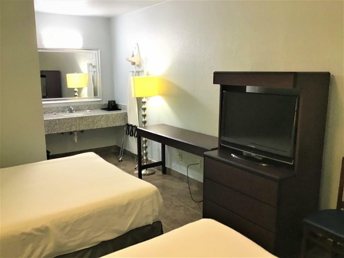 Hwy 59 Motel Laredo Medical Center Luaran gambar